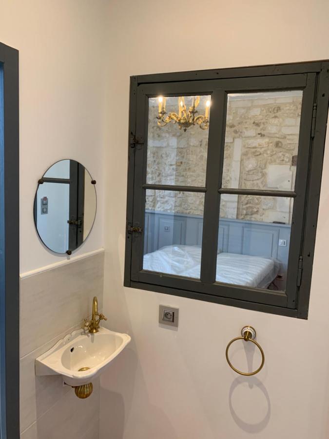 Chambre Balcon Pons Bagian luar foto